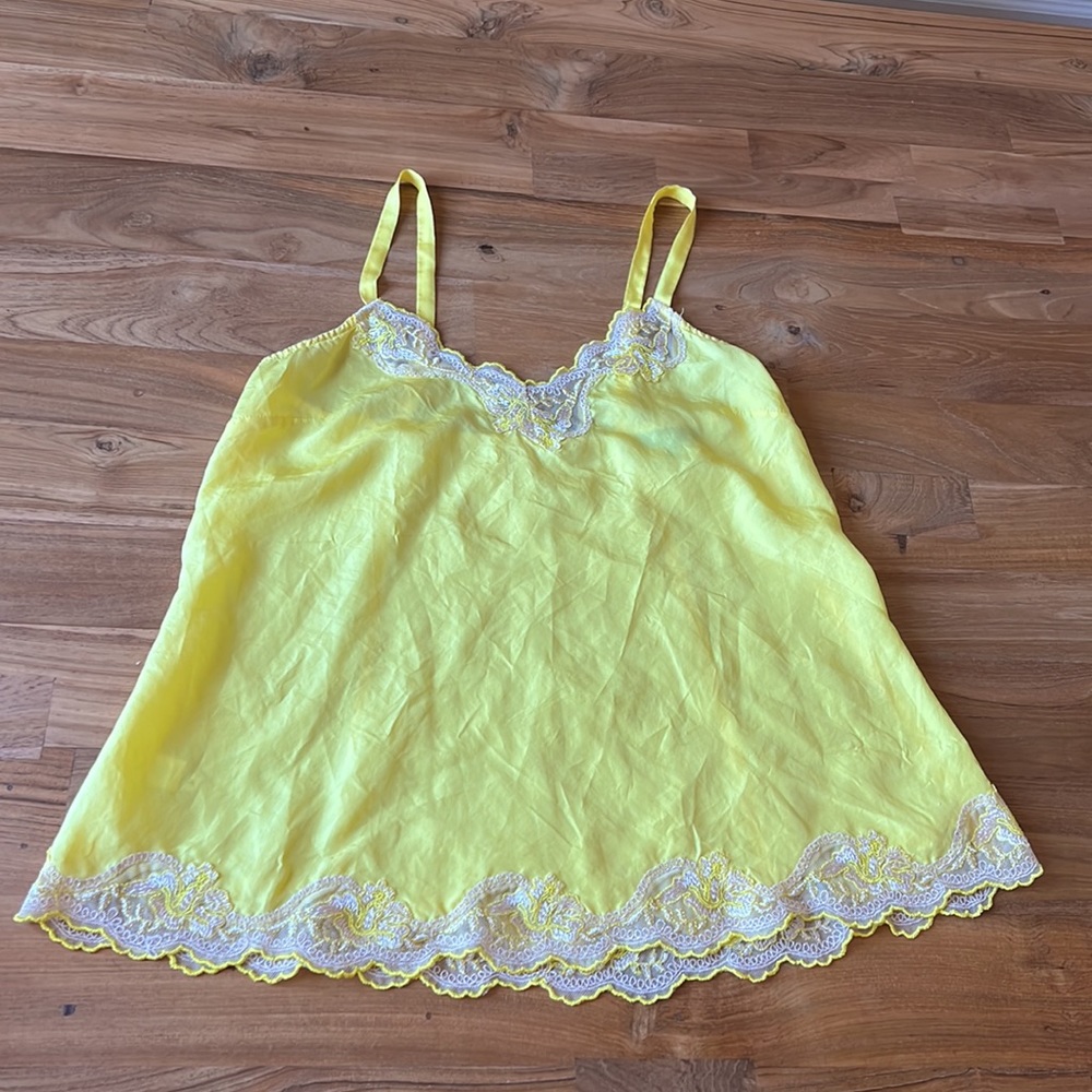 Pretty Xs Express top with adjustable straps
